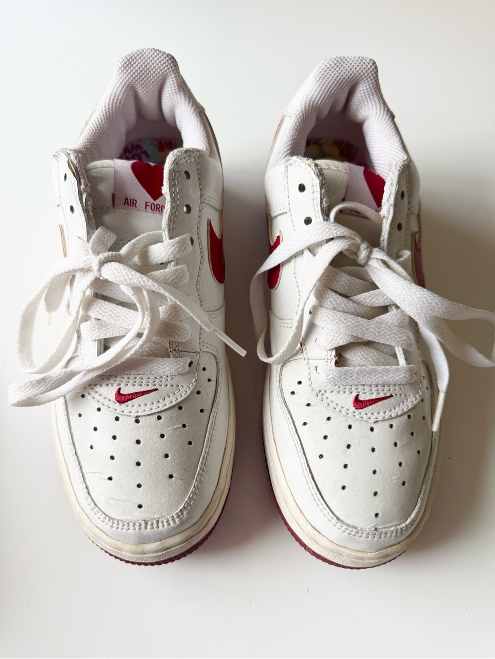 ♥️ NIKE LIMITED EDITION— VALENTINE